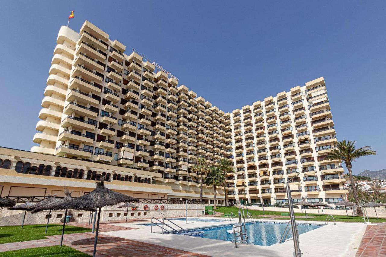 Beachfront With Spectacular Views And Swimming Pool Benalmádena Εξωτερικό φωτογραφία