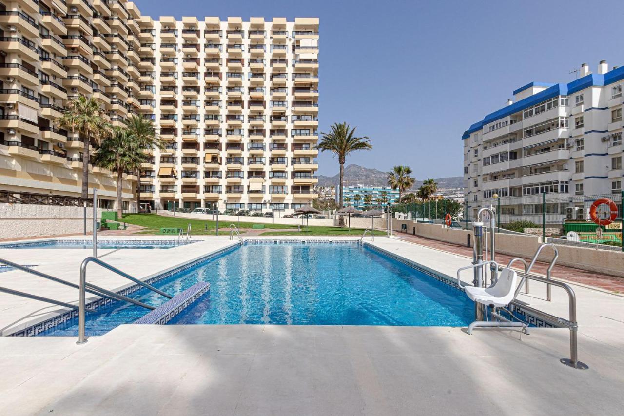 Beachfront With Spectacular Views And Swimming Pool Benalmádena Εξωτερικό φωτογραφία