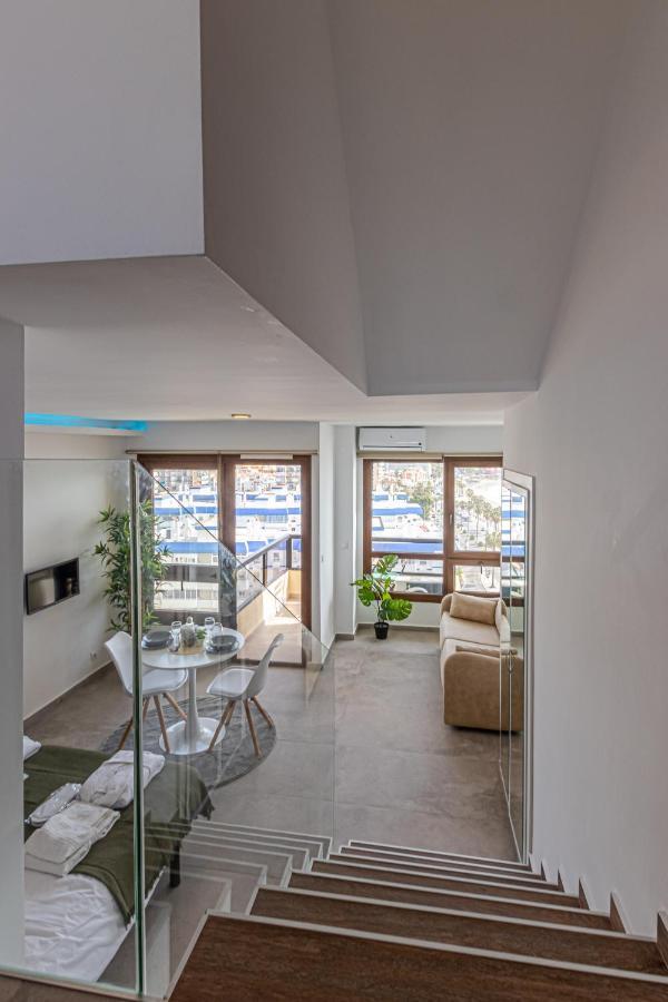 Beachfront With Spectacular Views And Swimming Pool Benalmádena Εξωτερικό φωτογραφία