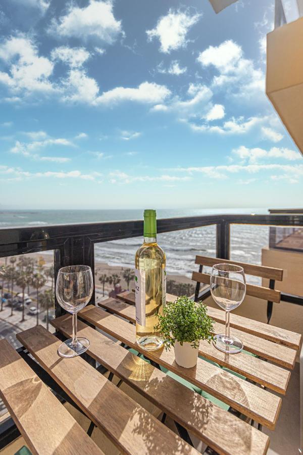 Beachfront With Spectacular Views And Swimming Pool Benalmádena Εξωτερικό φωτογραφία